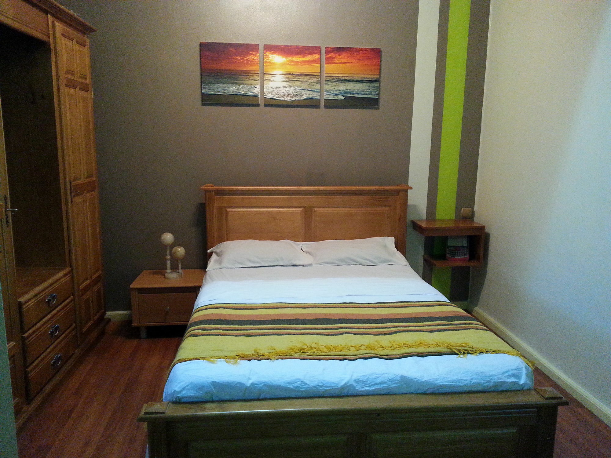 Krishangel Beach Apartment Flic en Flac Экстерьер фото